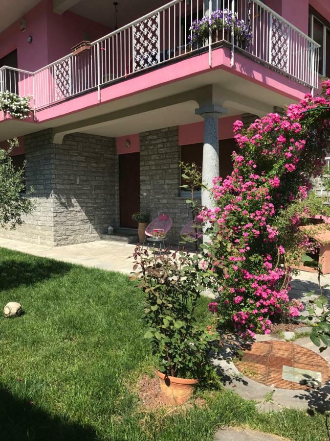 Alojamento de Acomodação e Pequeno-almoço La Rosa Del Reno Di Leggiuno